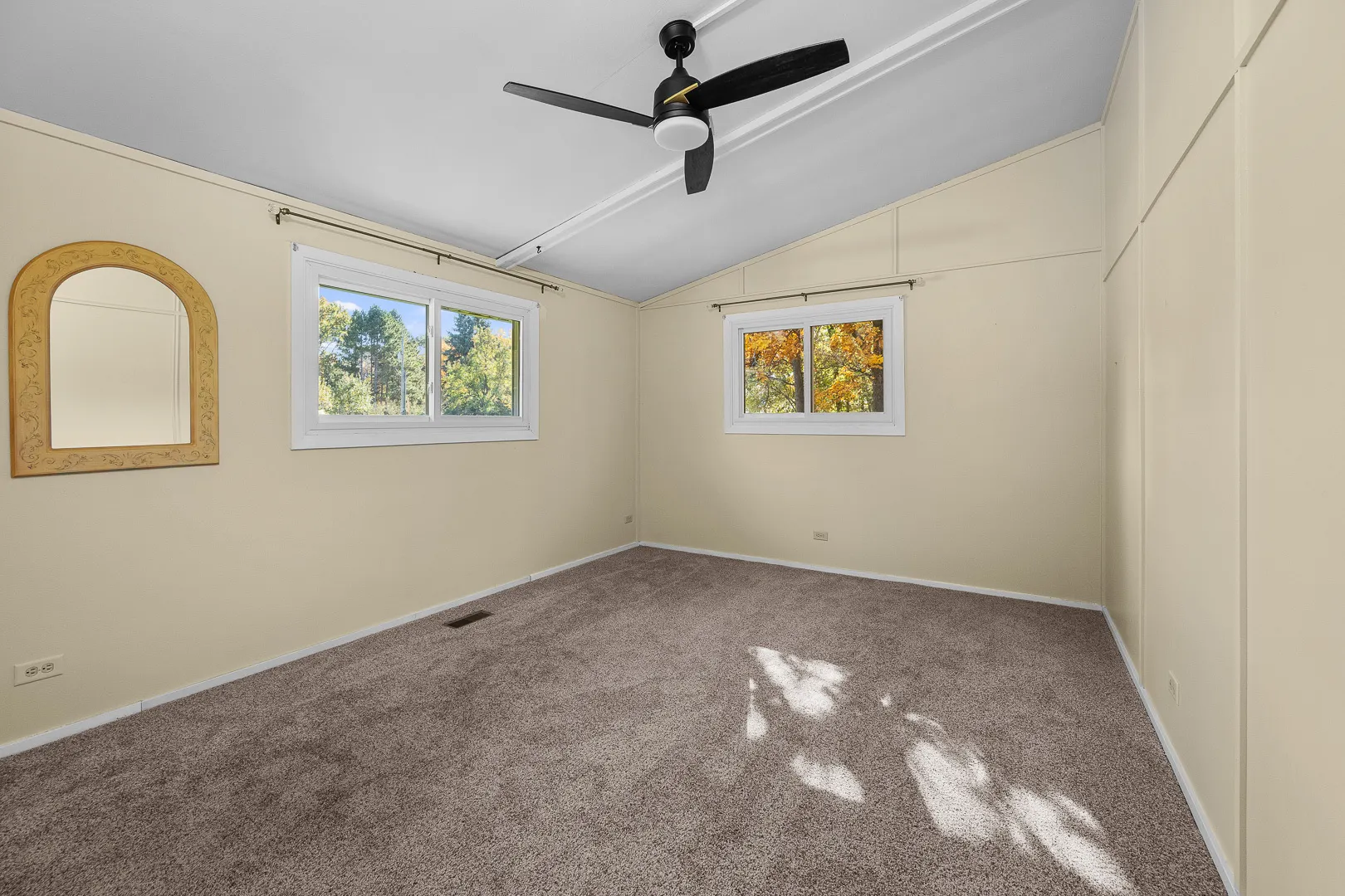 9910 207th Street W IL