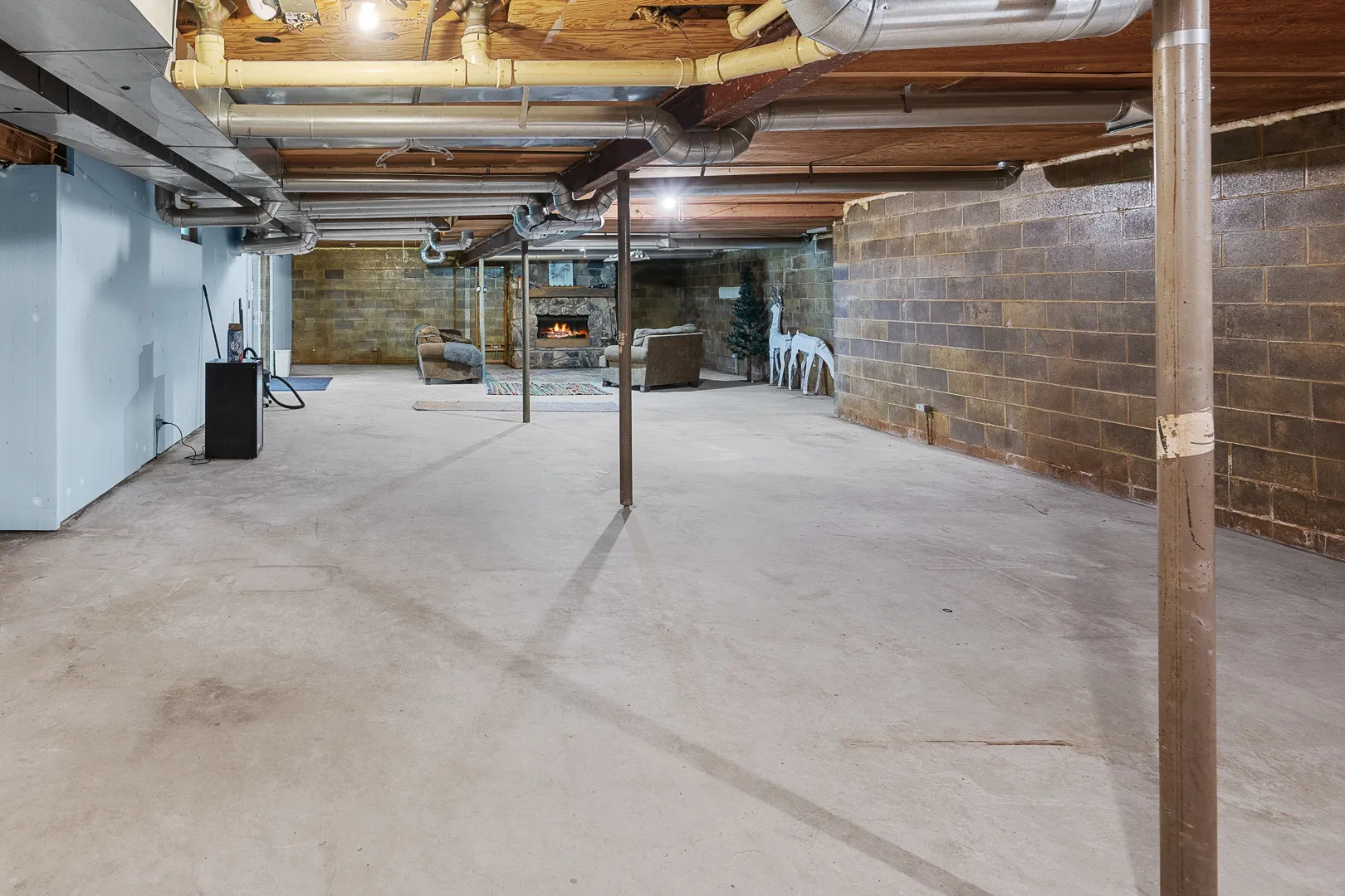 9910 207th Street W IL