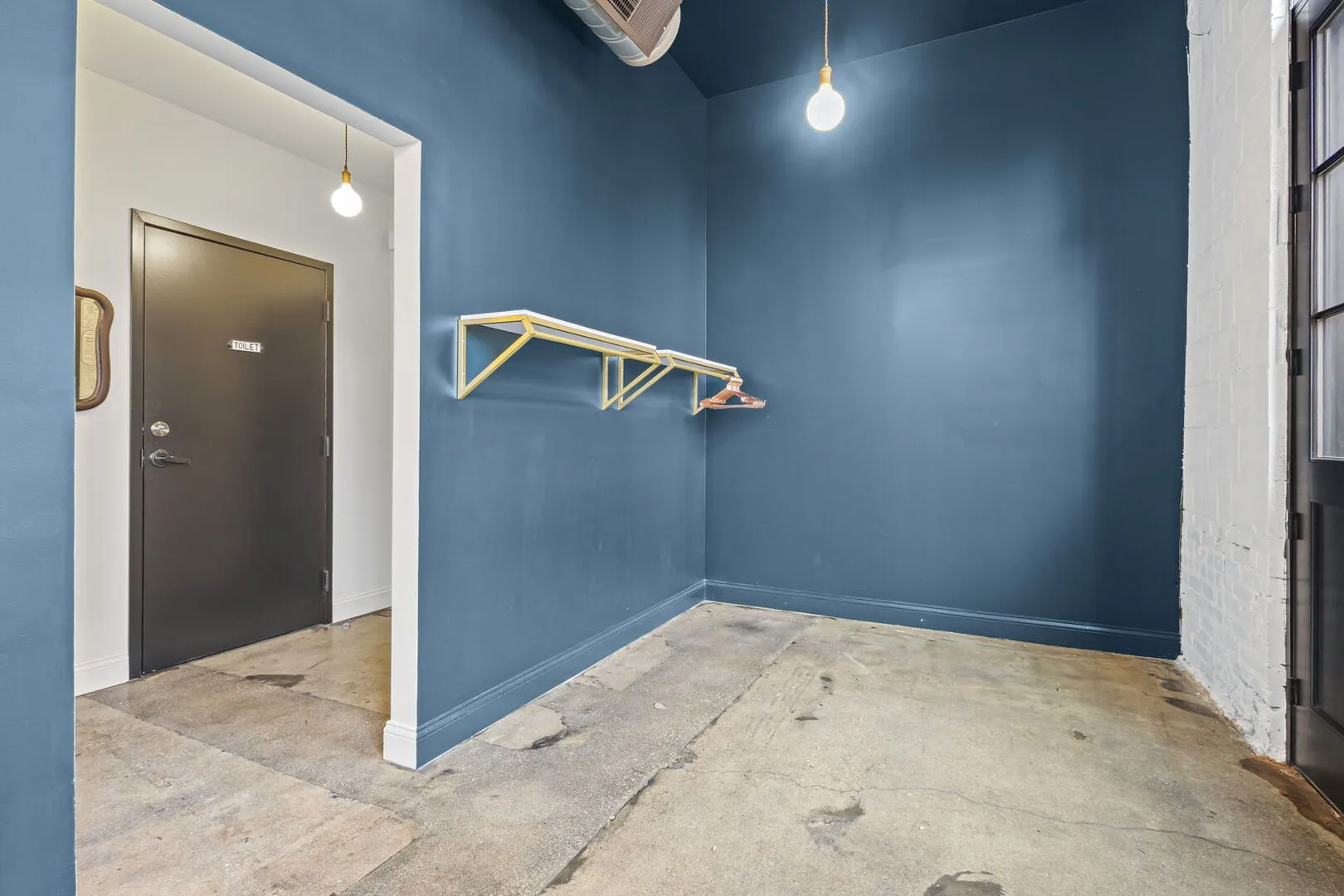 2500 W Chicago Avenue IL