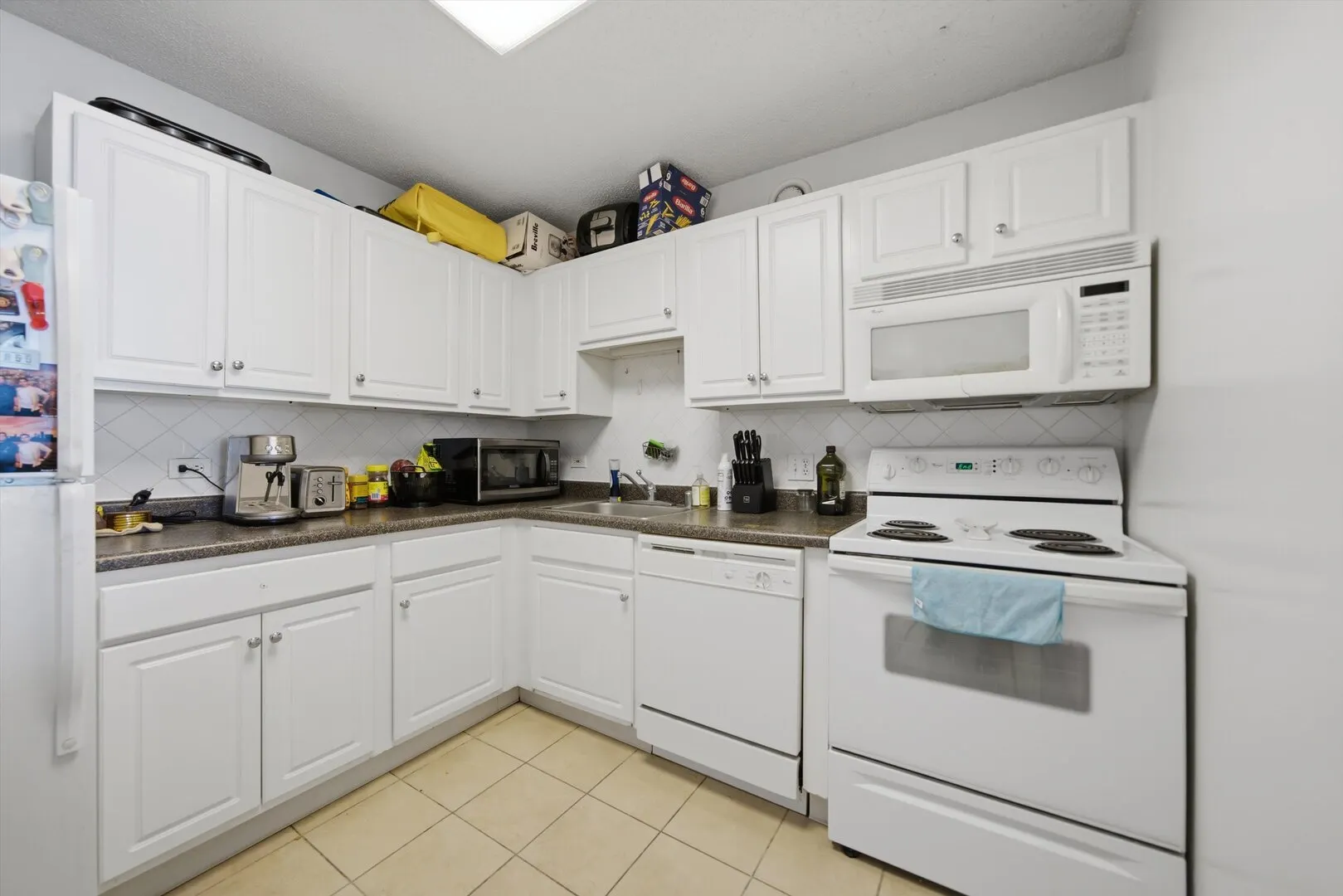 10 E Ontario Street IL #2003