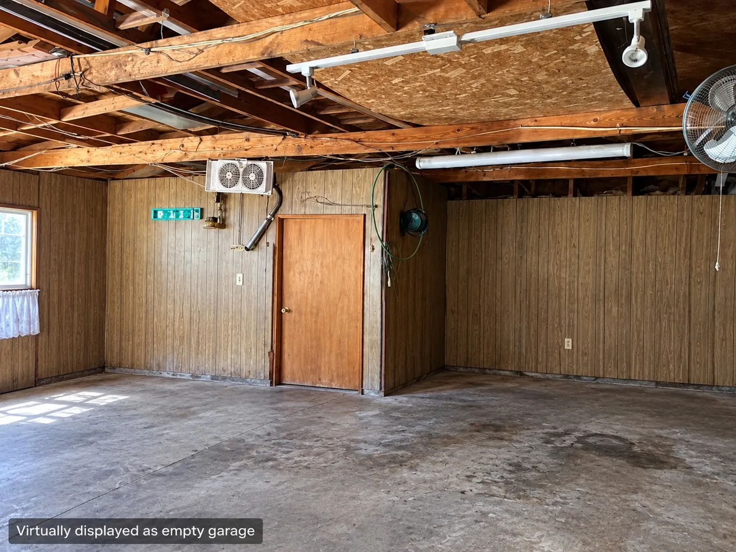 105 W Willow Street IL