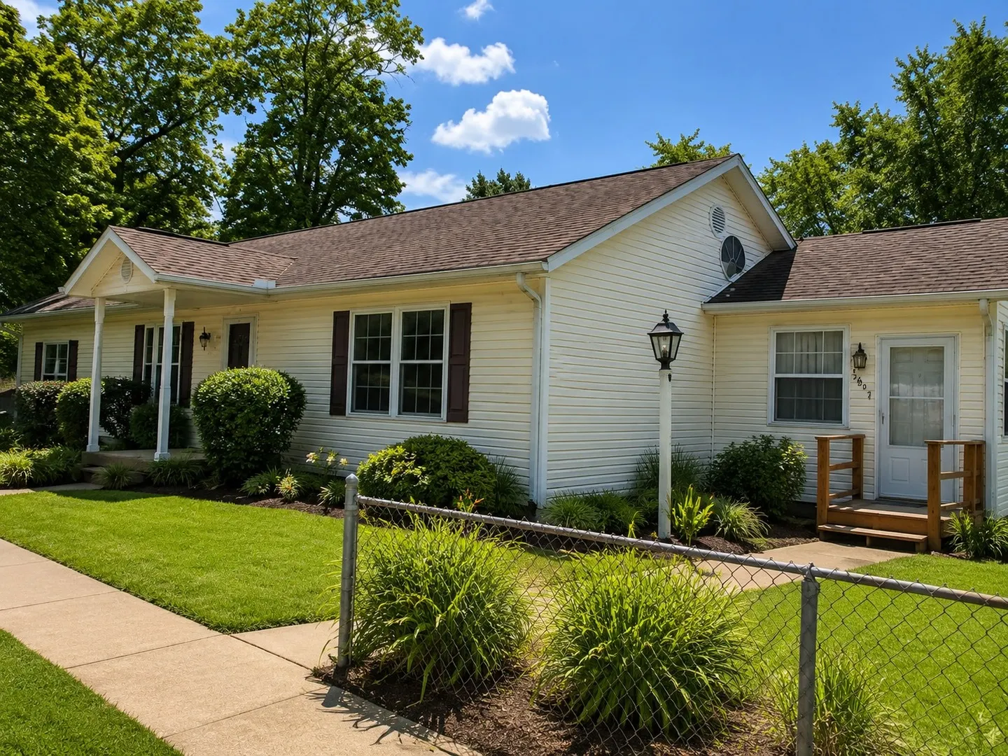105 W Willow Street IL