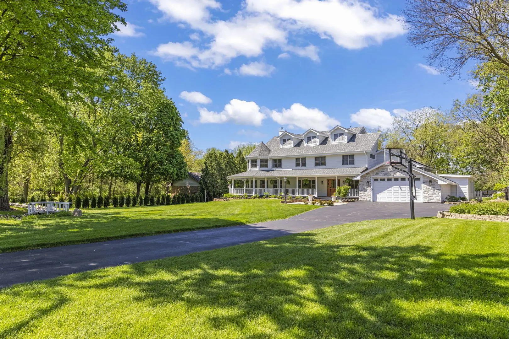 8S452 Bell Drive IL