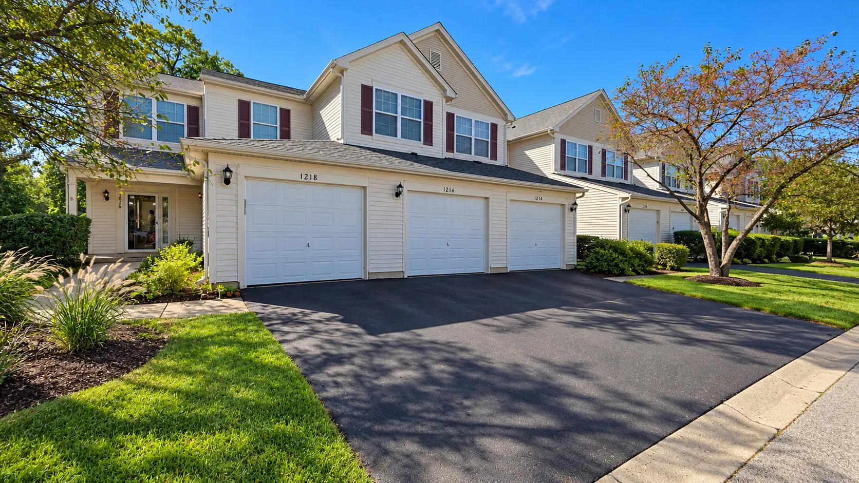 1216 N Brookdale Drive IL #1216