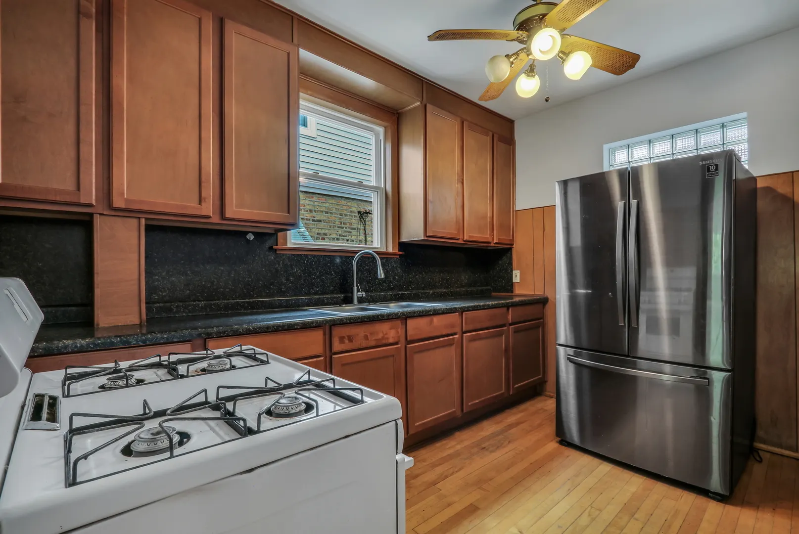 5839 W Eastwood Avenue IL