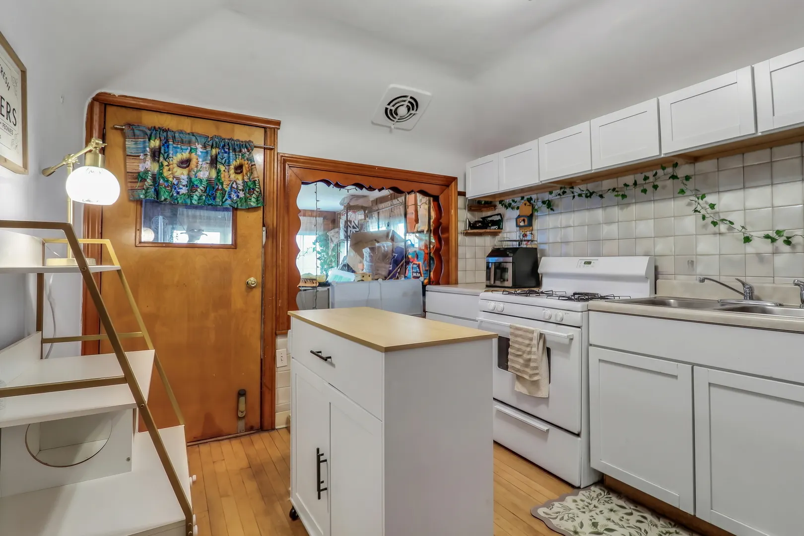 5839 W Eastwood Avenue IL