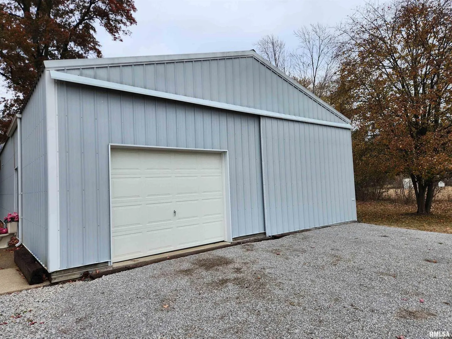 15766 E Tilton Road IL