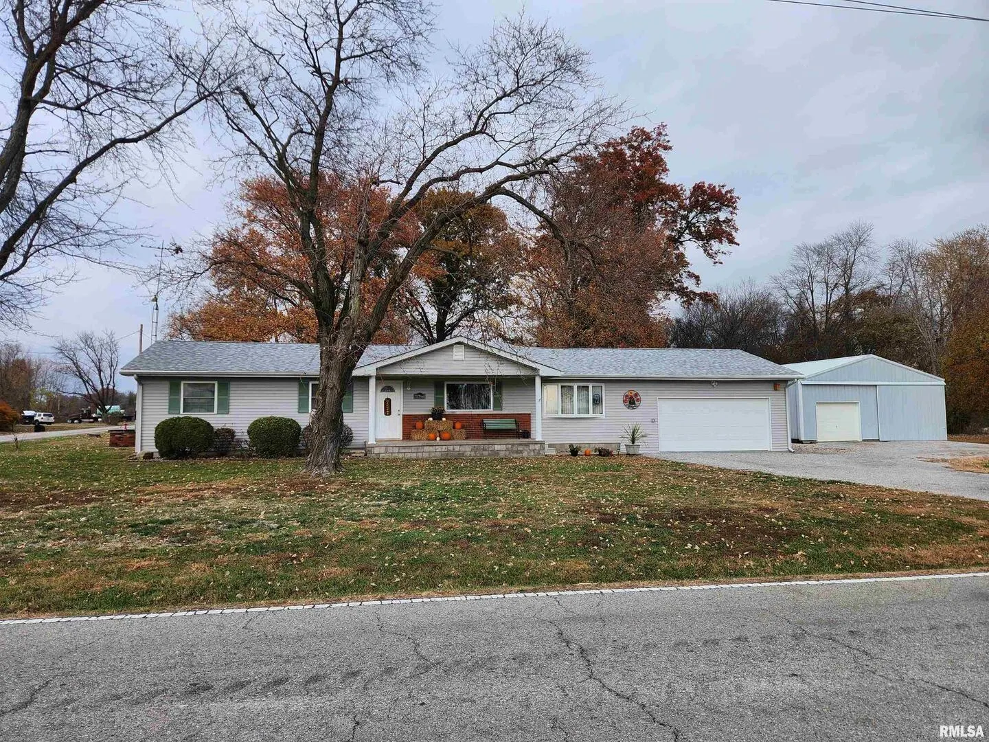15766 E Tilton Road IL