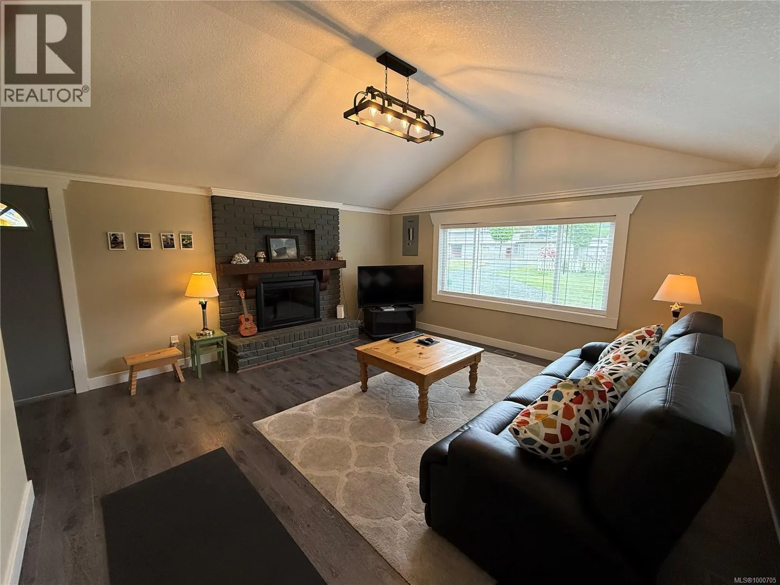 1471 Extension Rd