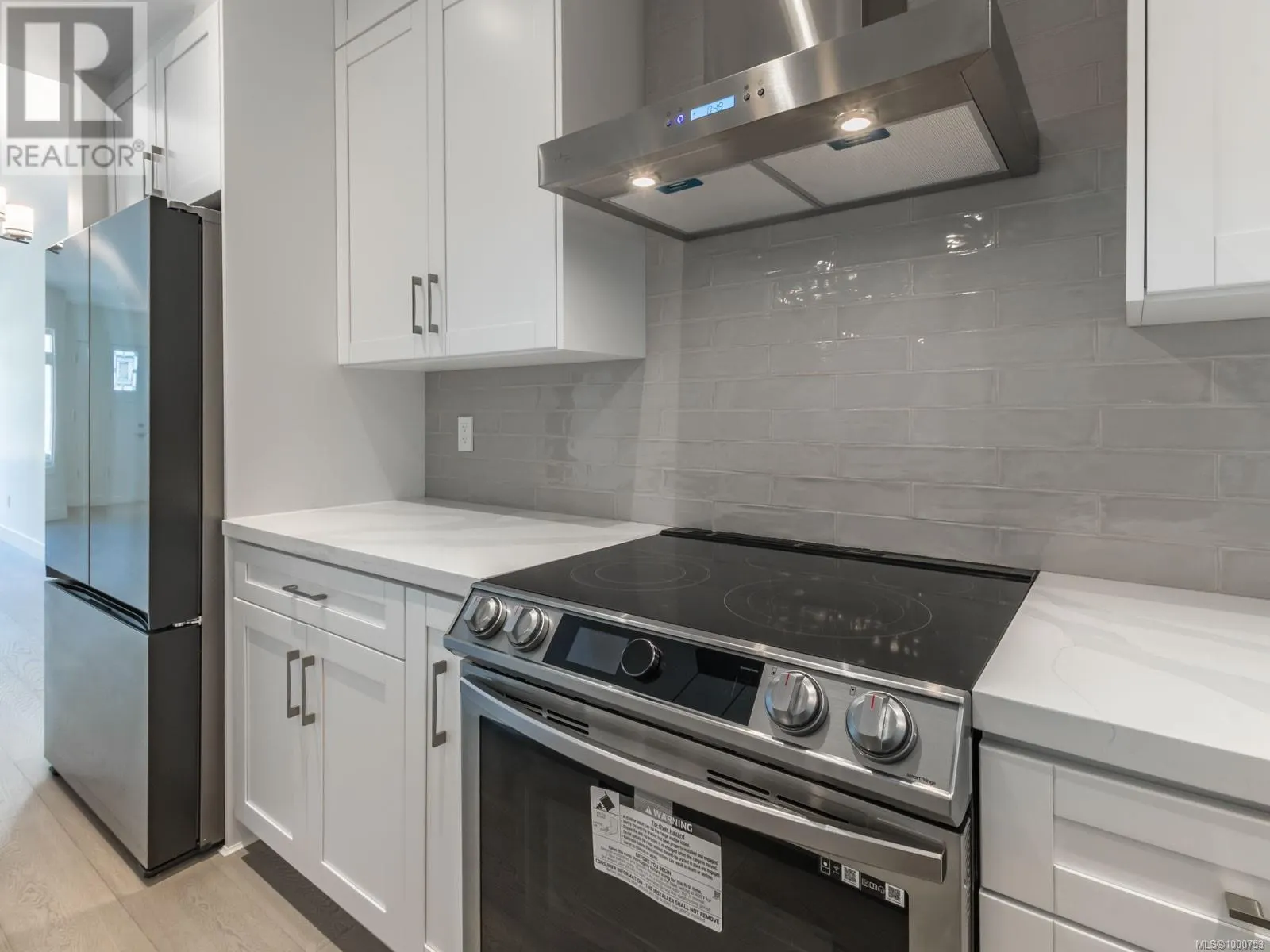 113 5160 Hammond Bay Rd