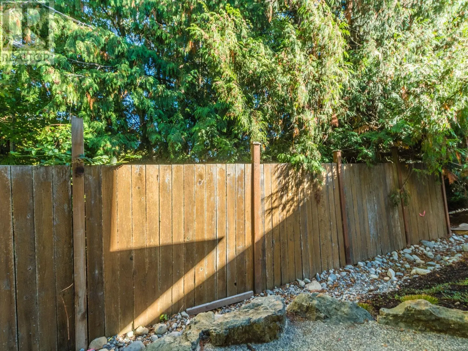 113 5160 Hammond Bay Rd