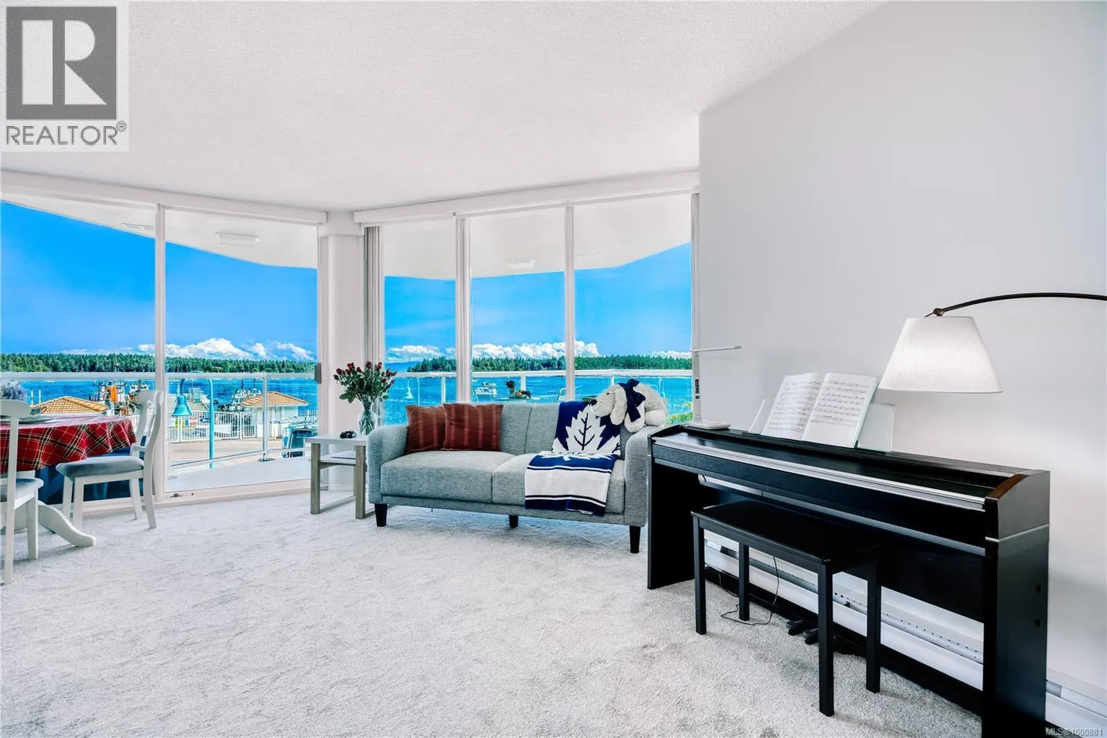 208 150 Promenade Dr