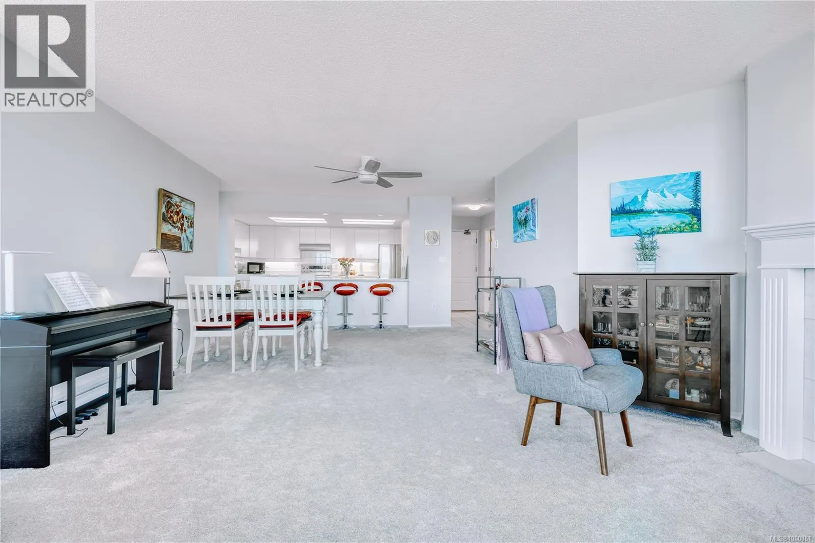 208 150 Promenade Dr