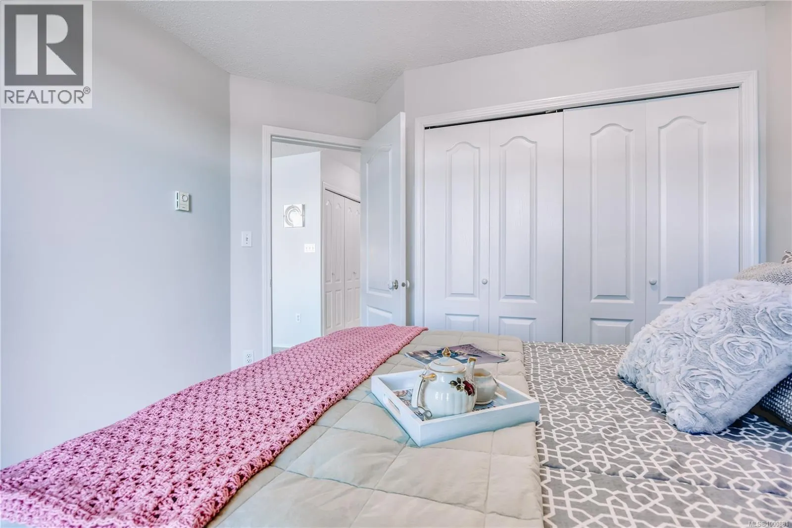 208 150 Promenade Dr