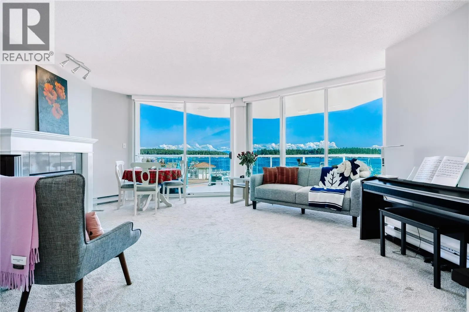 208 150 Promenade Dr