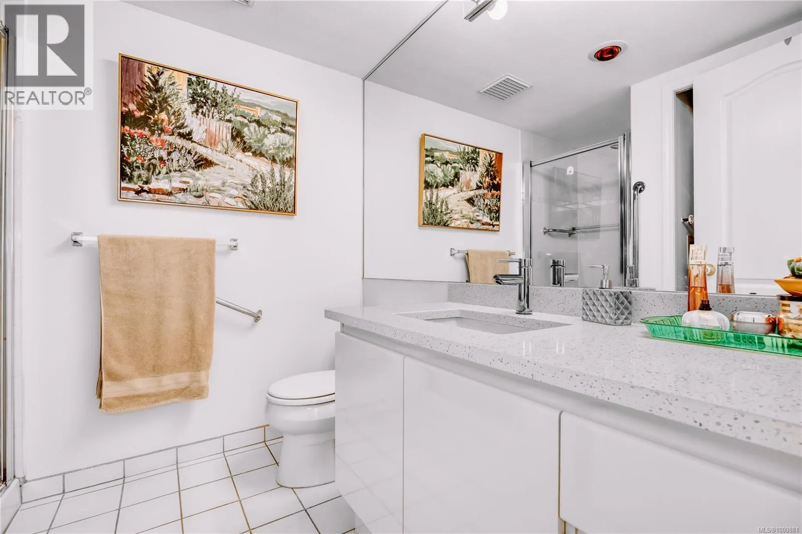 208 150 Promenade Dr