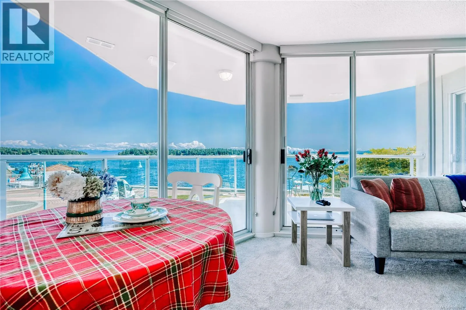 208 150 Promenade Dr