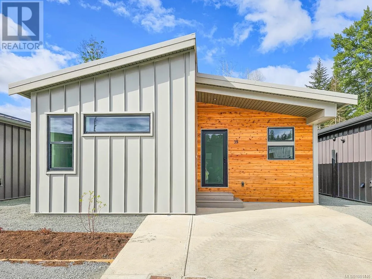 39 3025 Royston Rd