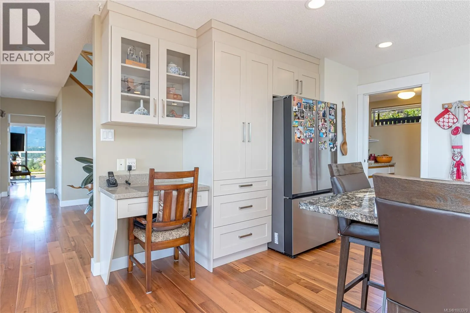 180 Canterbury Cres