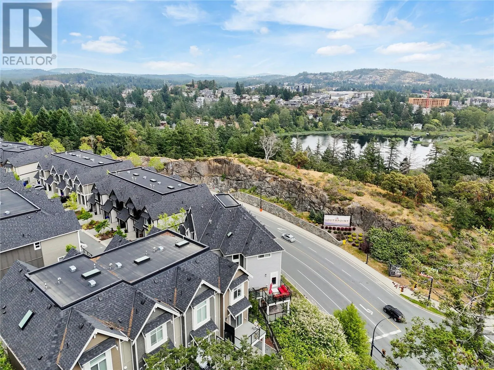 1161 Moonstone Loop