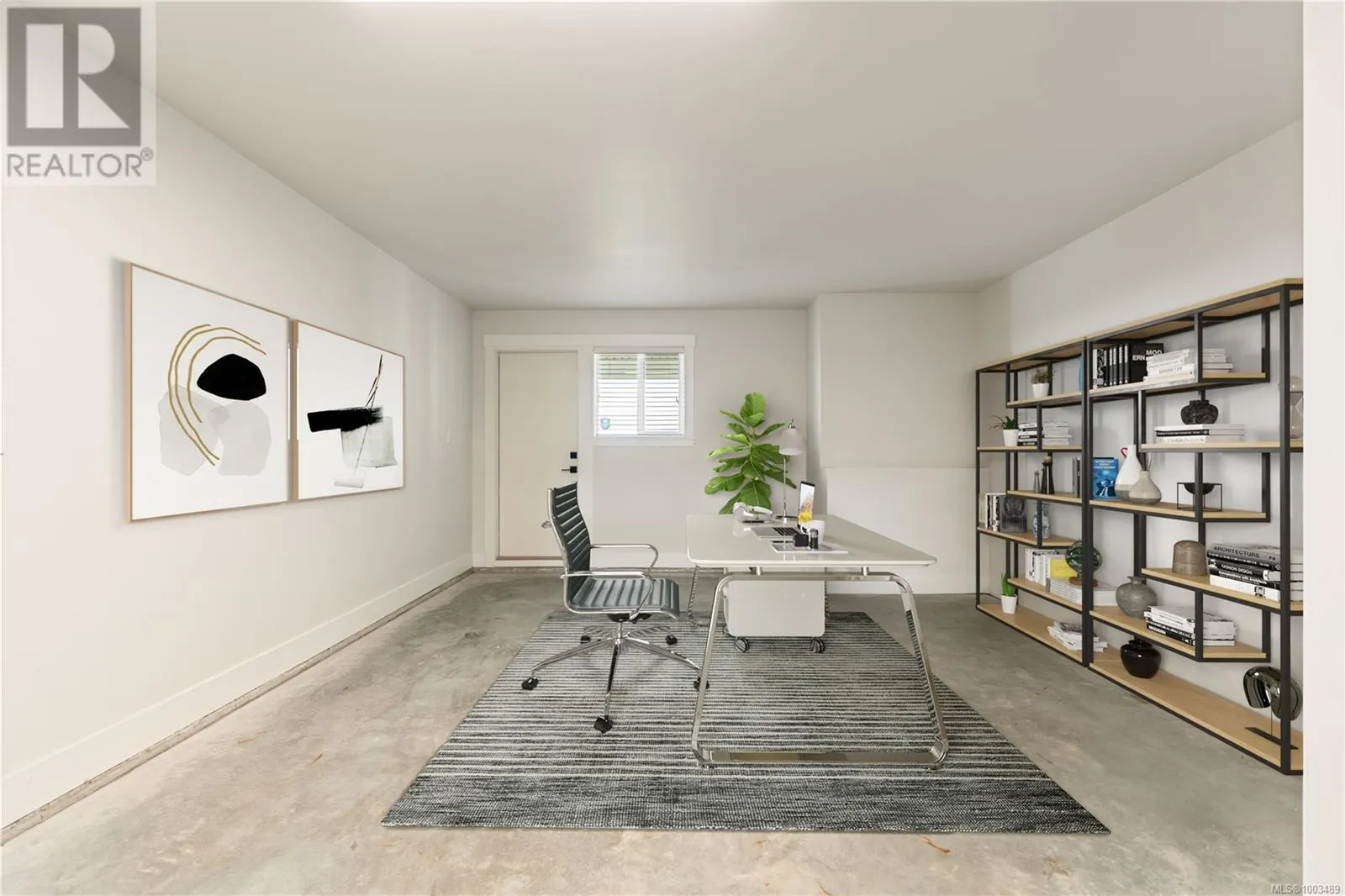 1161 Moonstone Loop