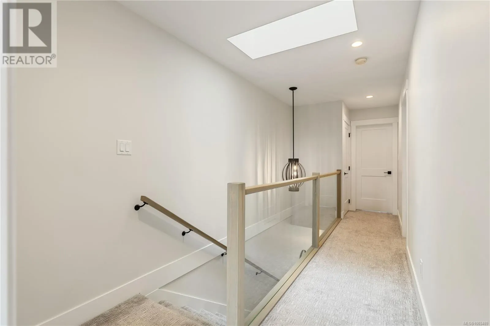 1161 Moonstone Loop