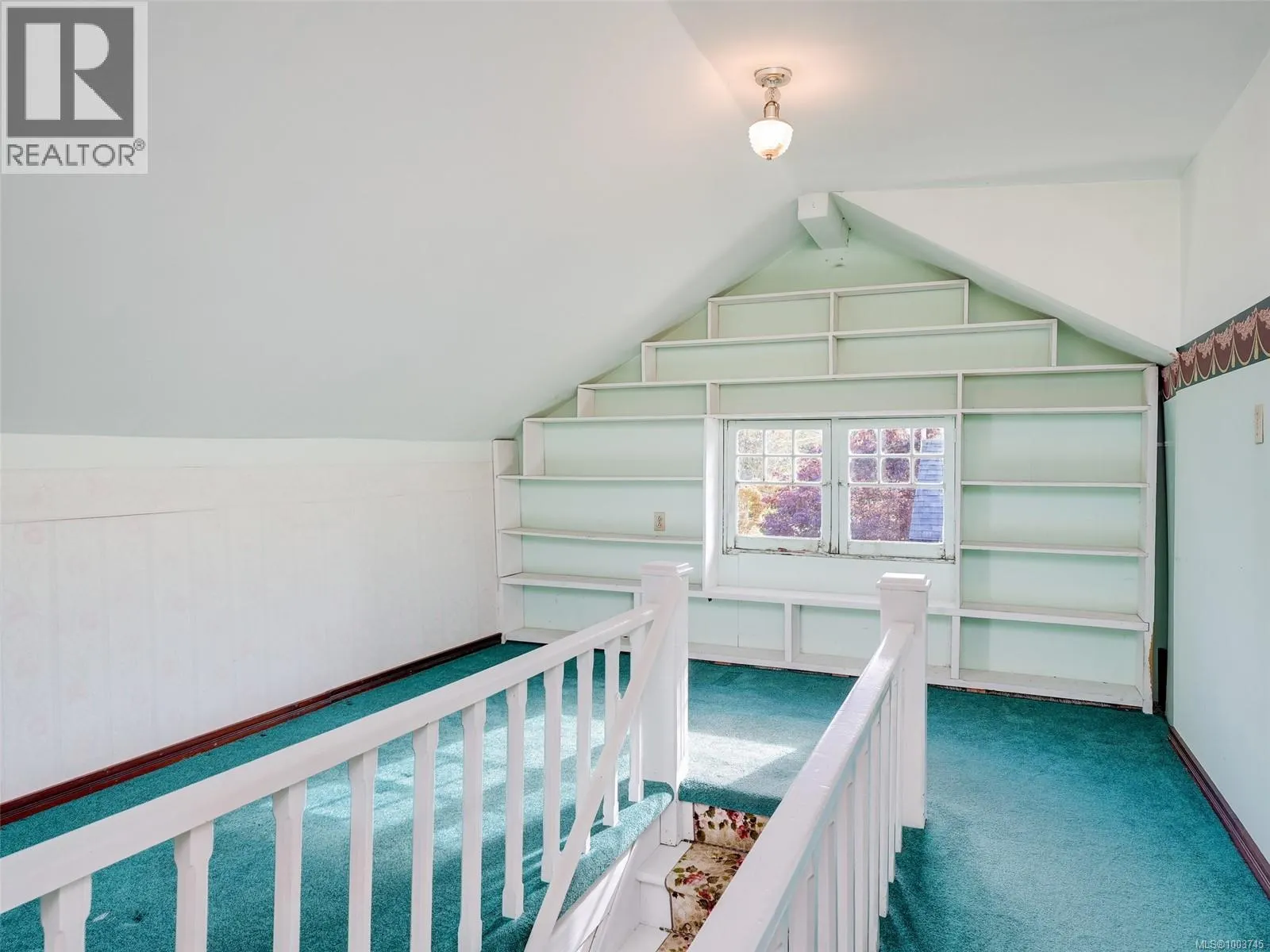 273 Linden Ave