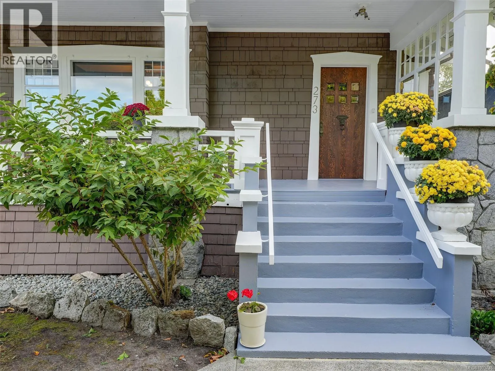 273 Linden Ave