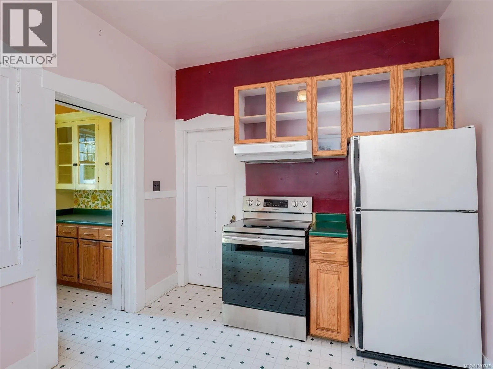 273 Linden Ave