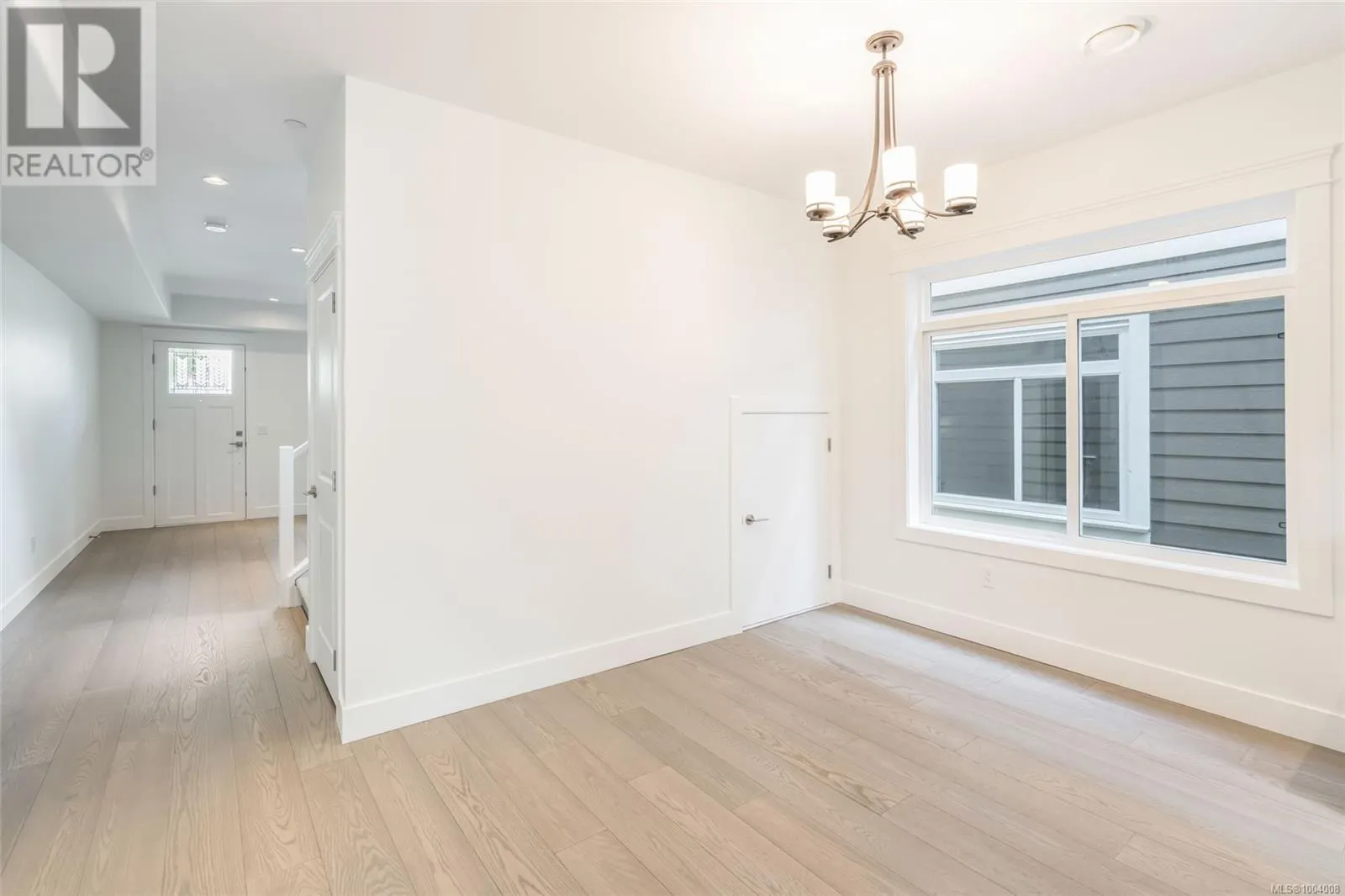 107 5160 Hammond Bay Rd