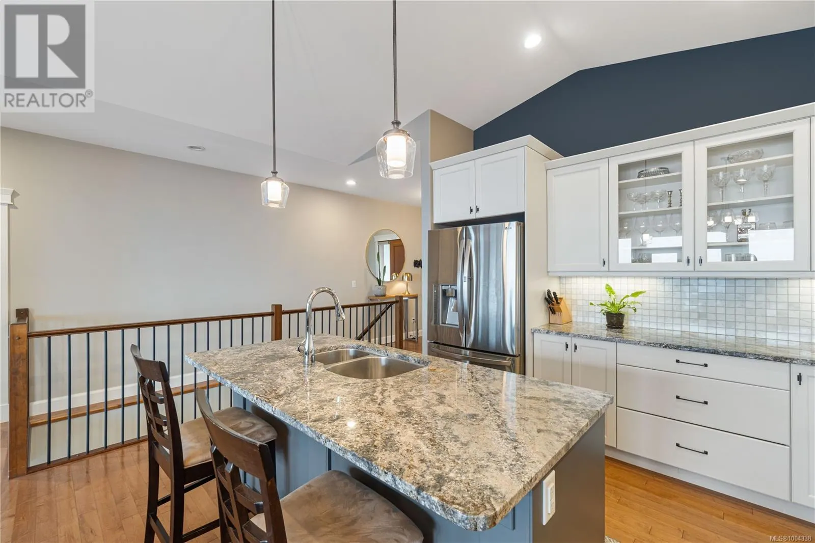 5340 Royal Sea View