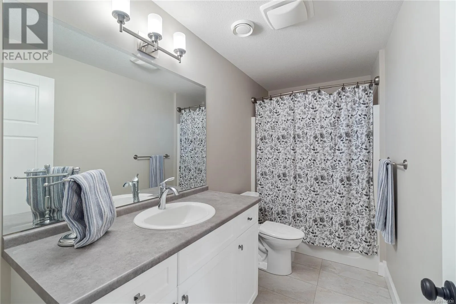 5340 Royal Sea View