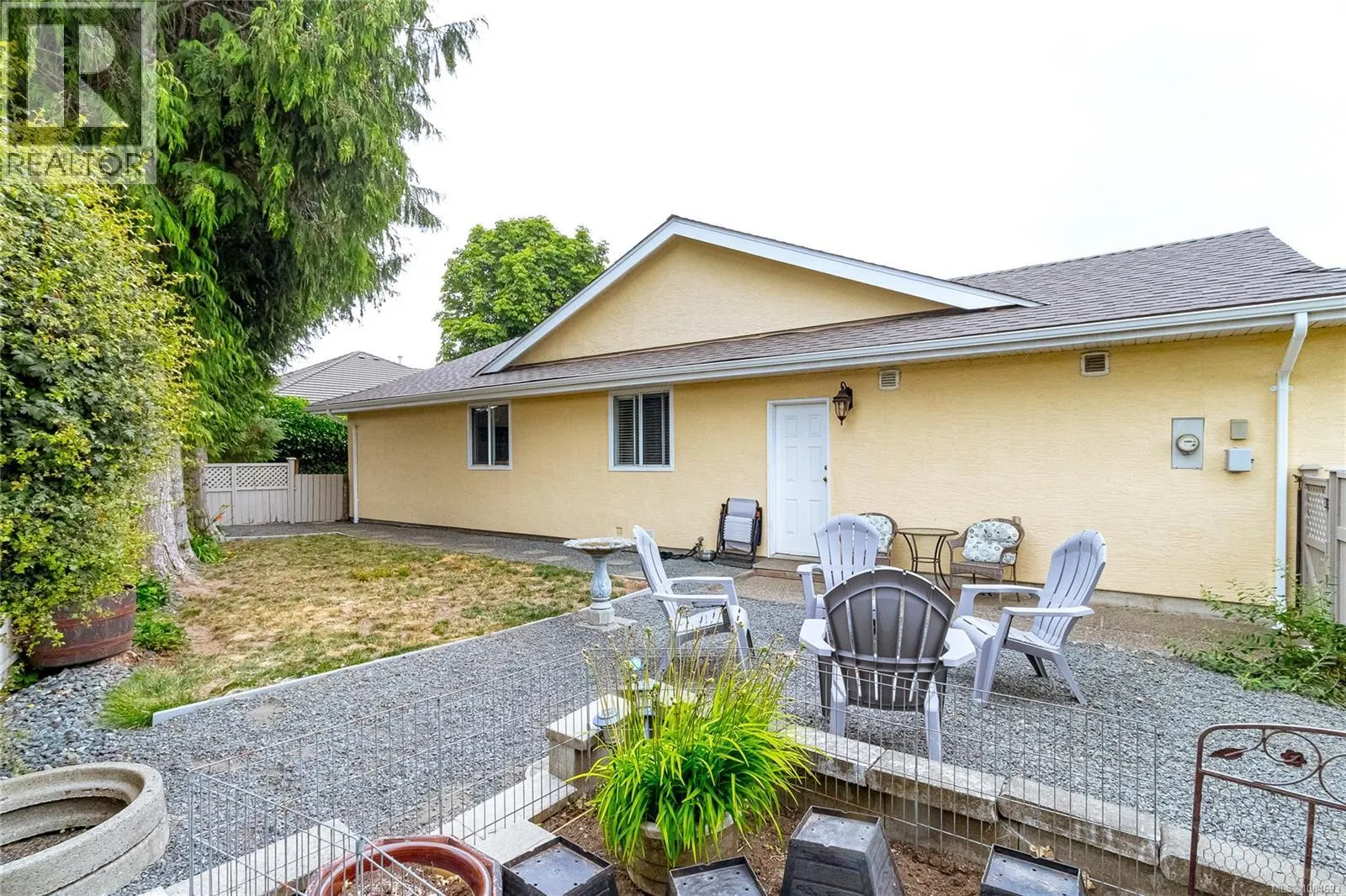1163 Wellington Dr