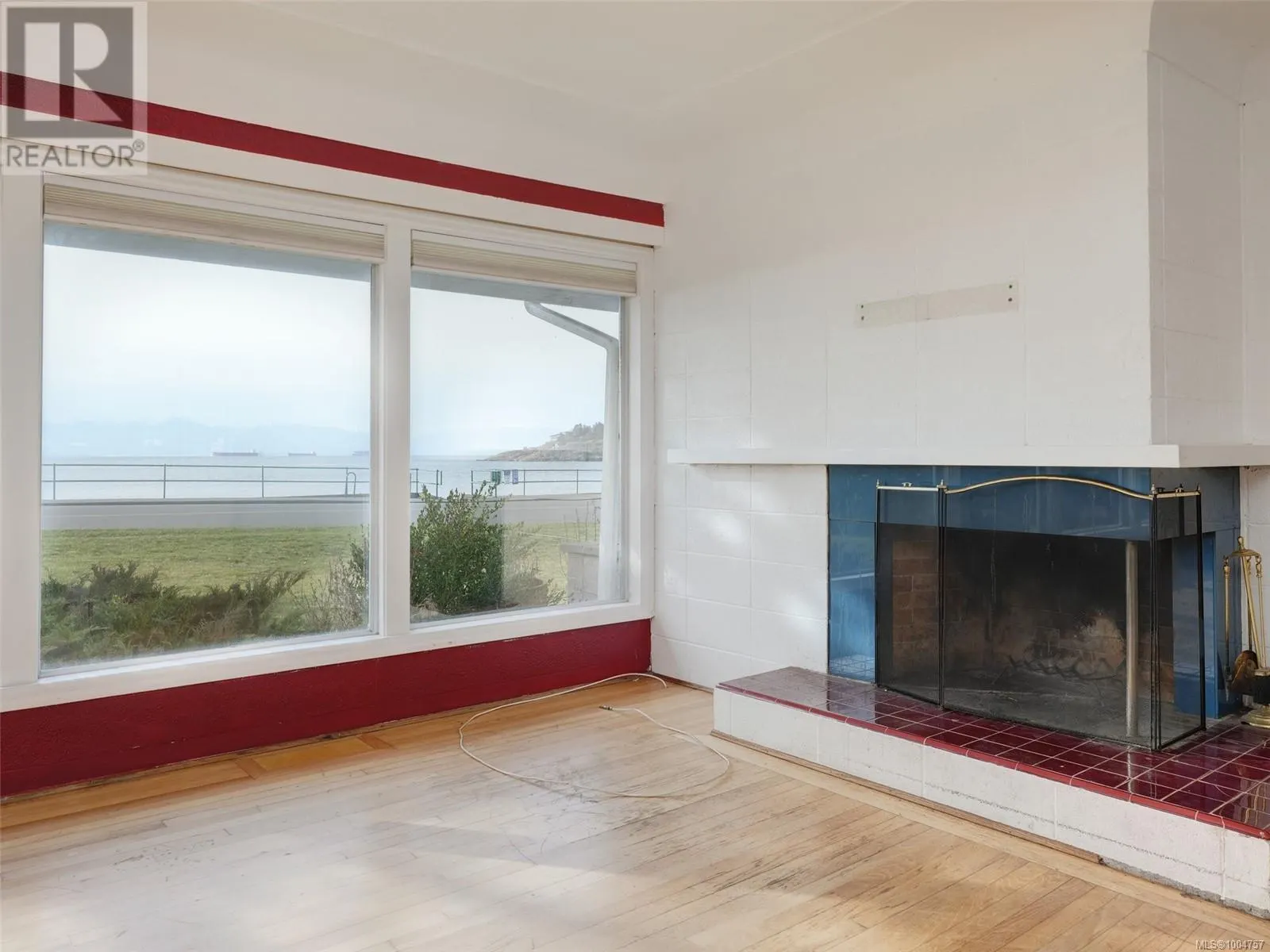 406 Beach Dr