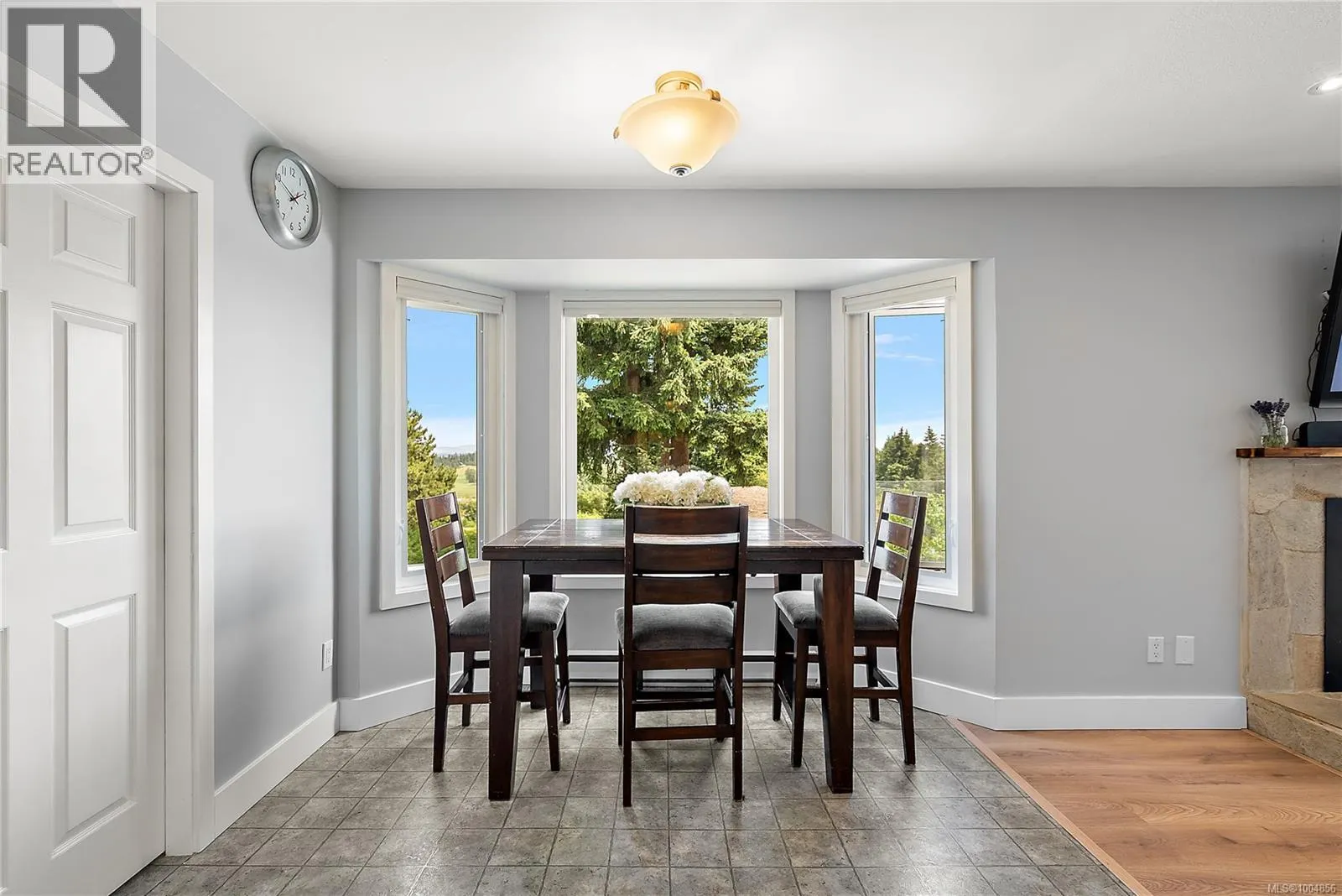 6521 Bella Vista Dr