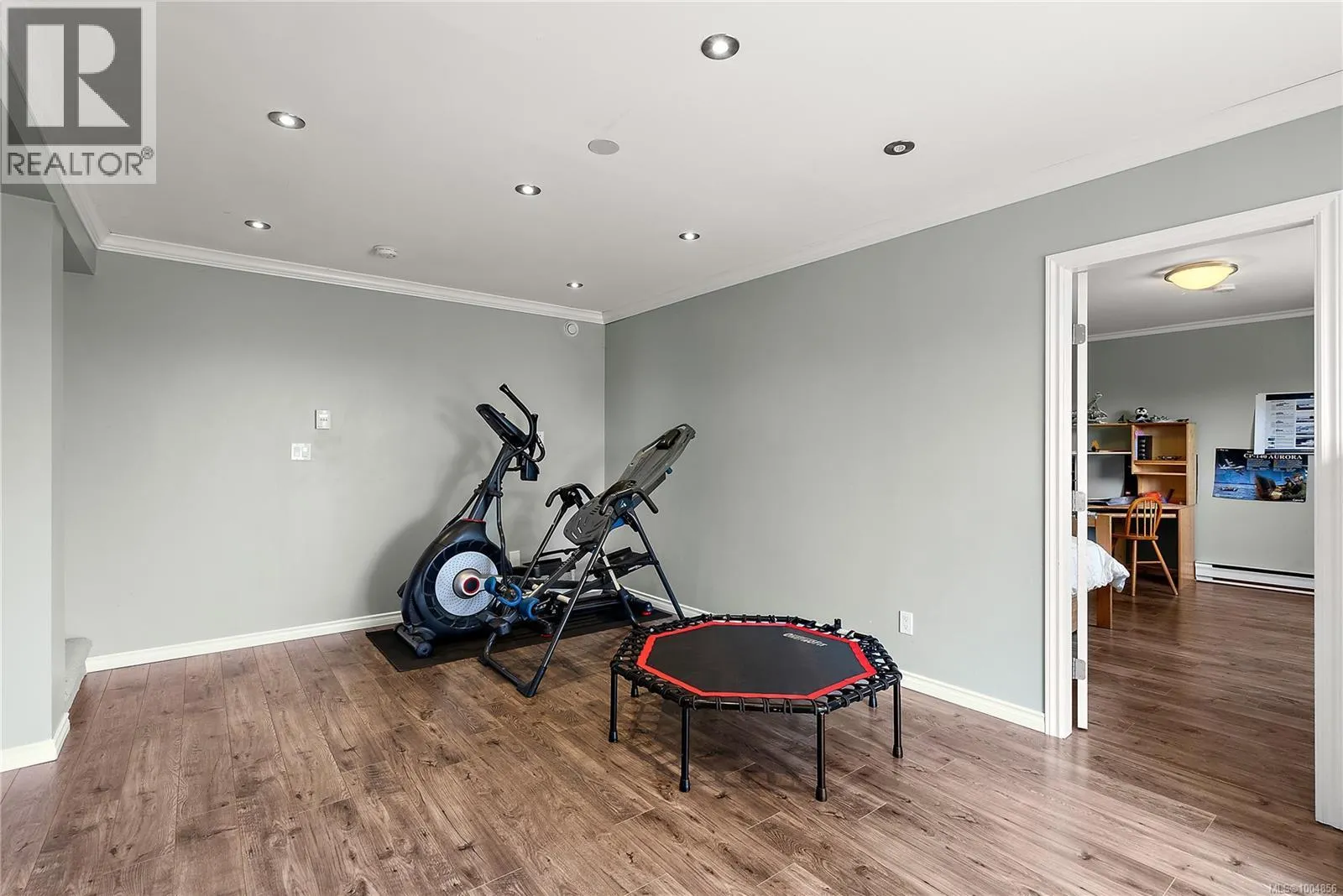 6521 Bella Vista Dr