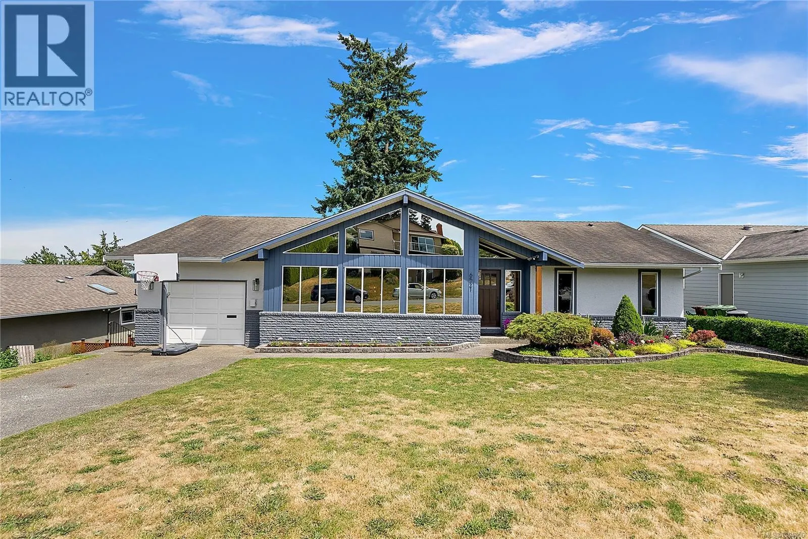 6521 Bella Vista Dr