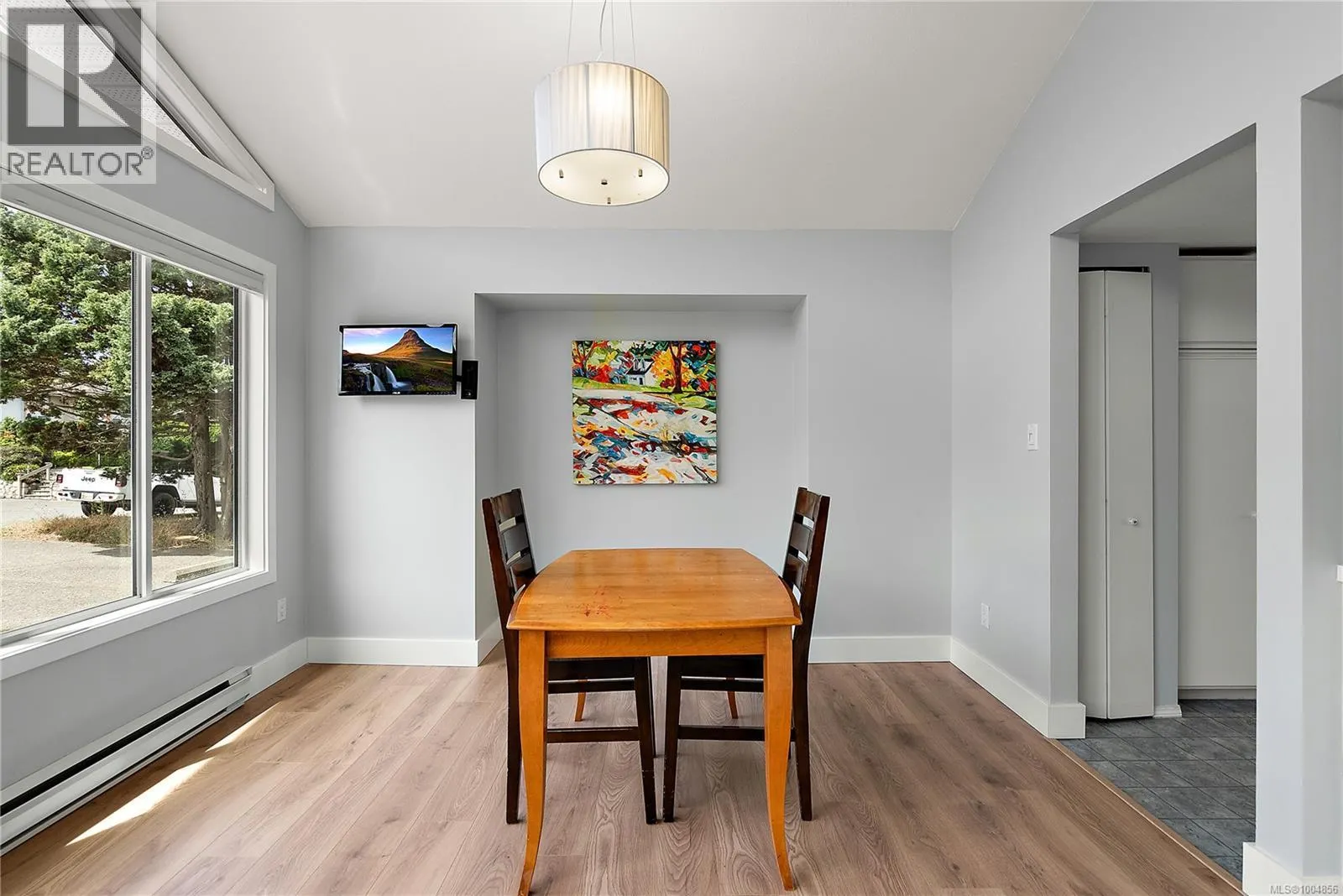 6521 Bella Vista Dr