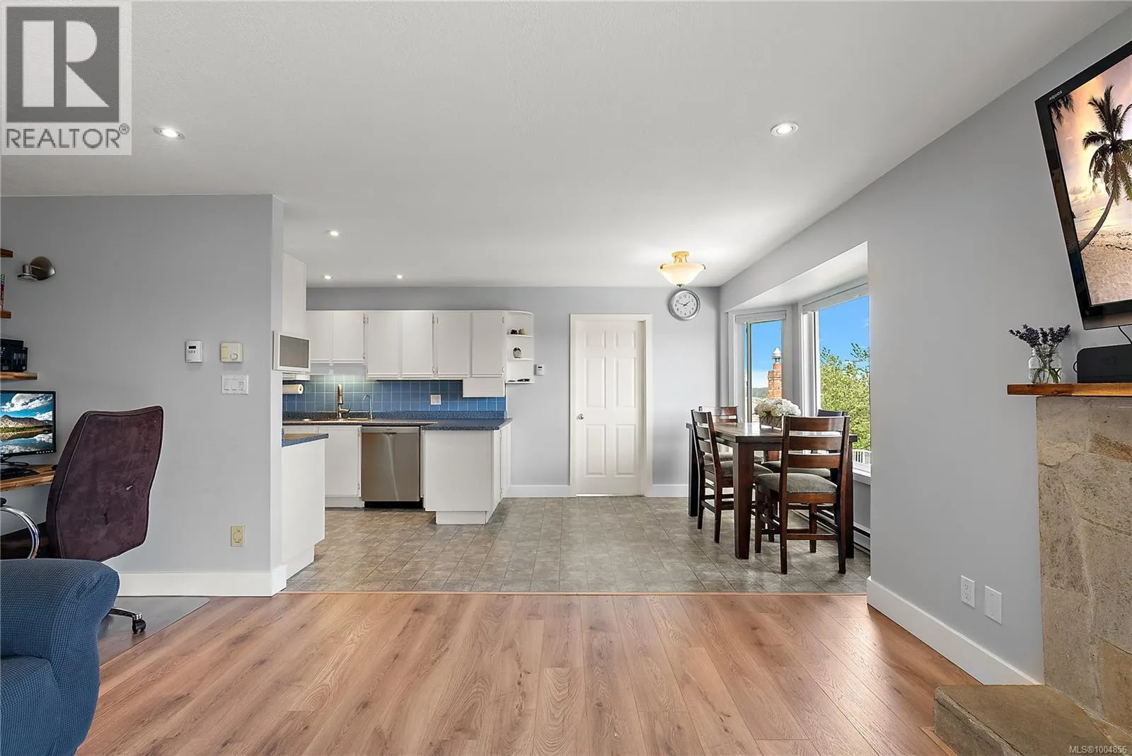6521 Bella Vista Dr