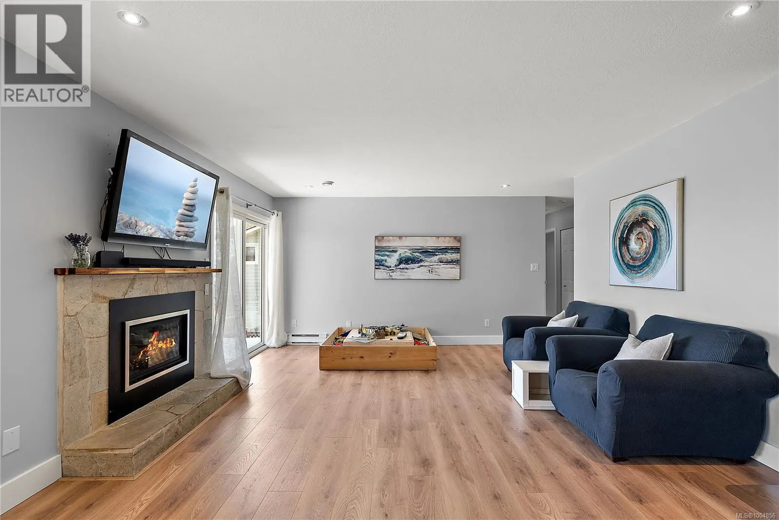 6521 Bella Vista Dr