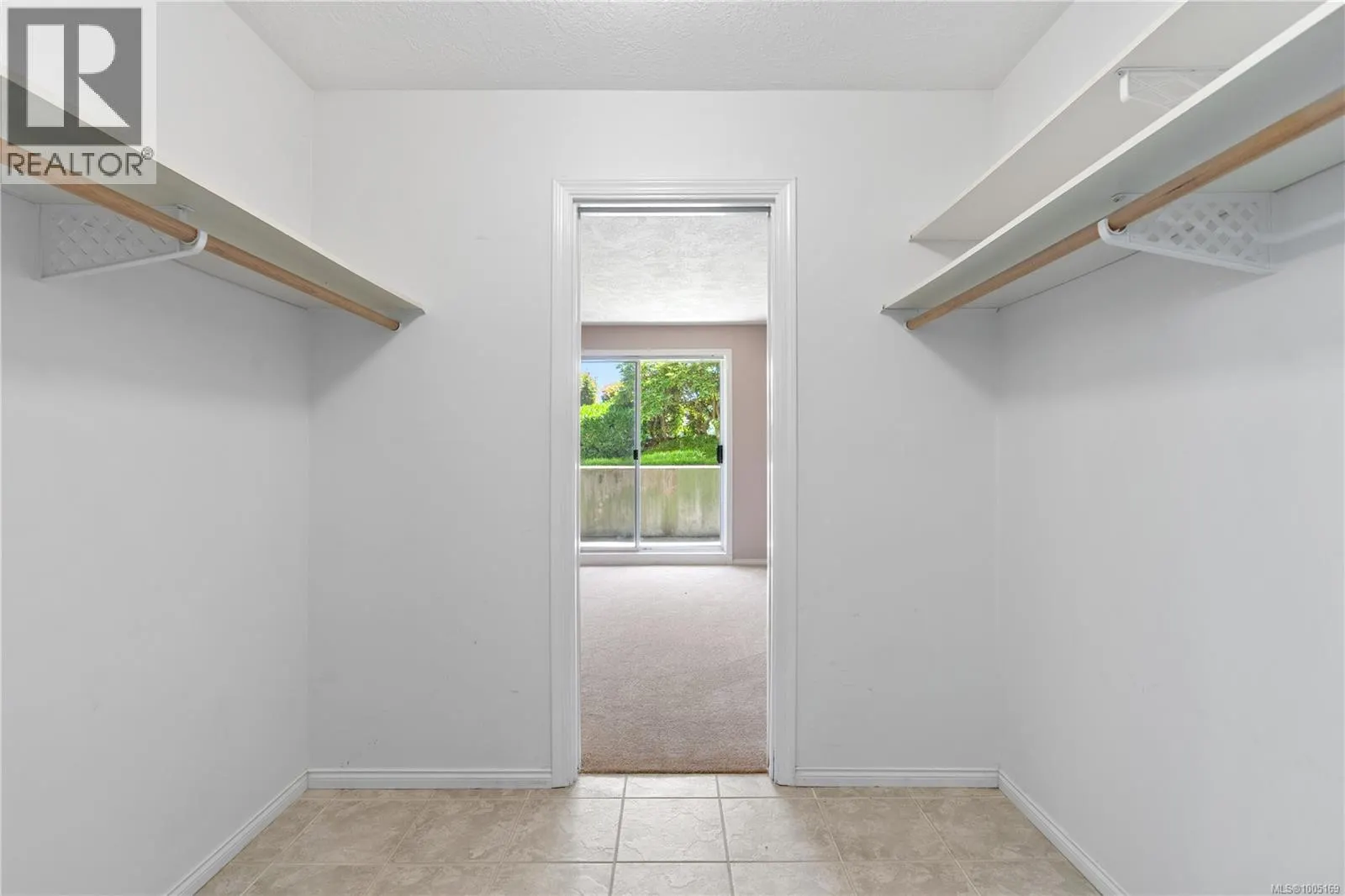 102 1694 Cedar Hill Cross Rd