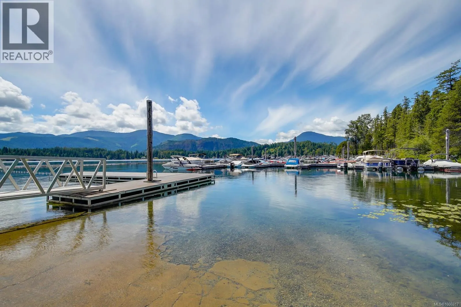 B7 10324 Lakeshore Rd