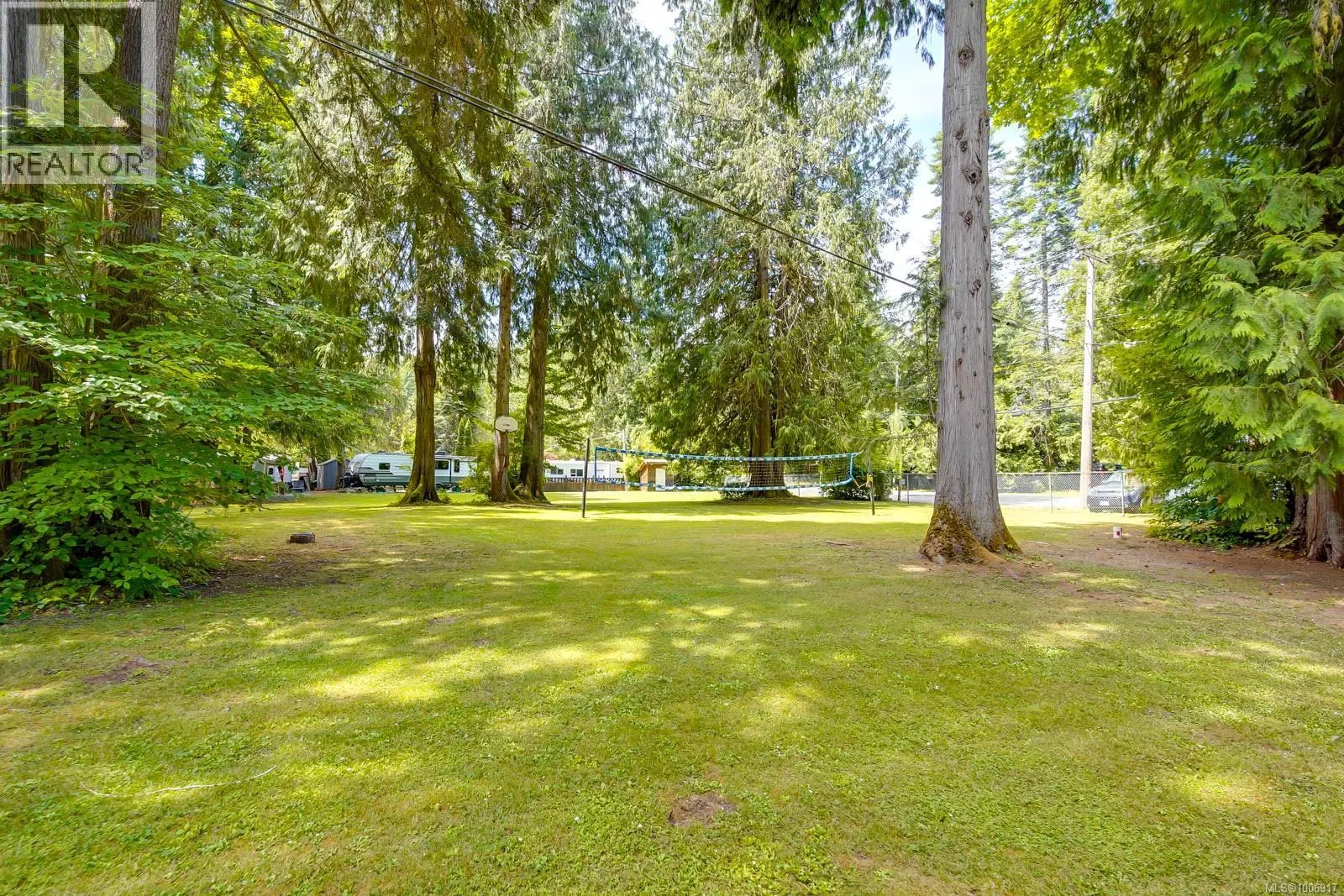 B7 10324 Lakeshore Rd