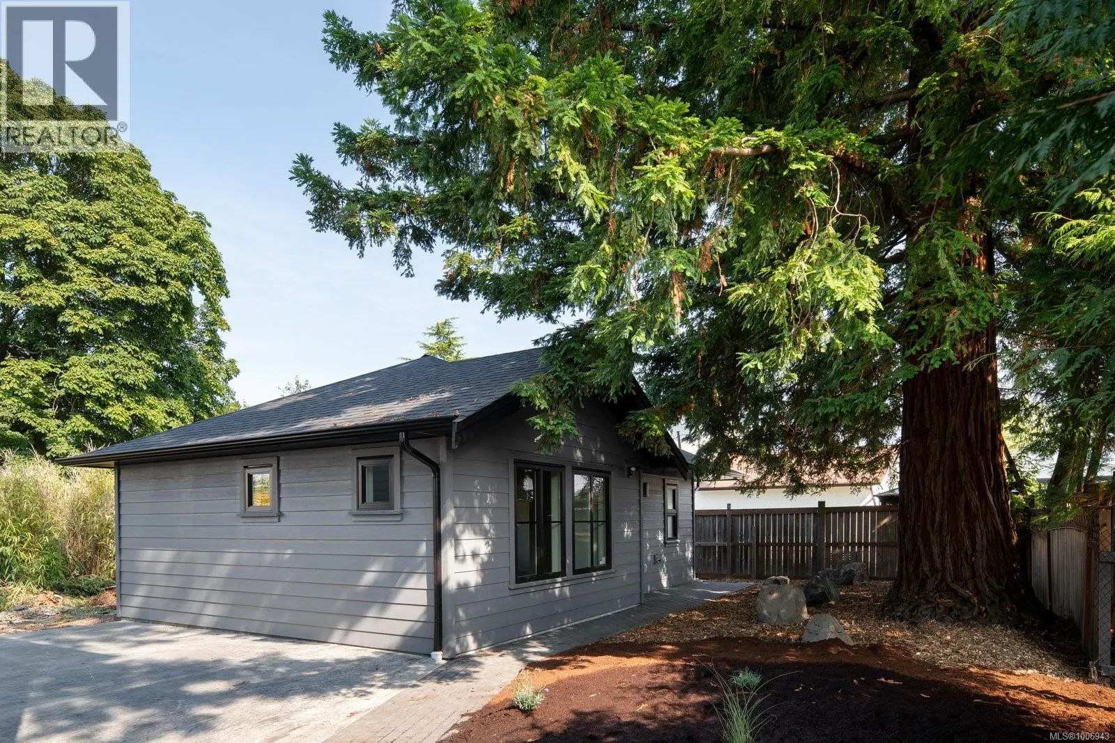 Lot B 1646 Kenmore Rd
