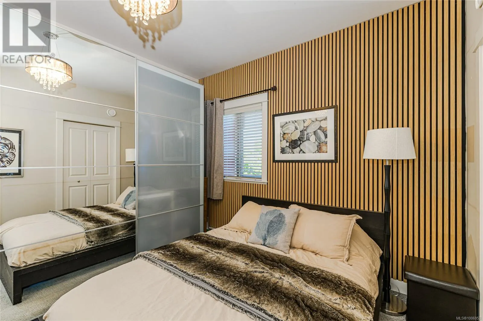 407 1315 Esquimalt Rd
