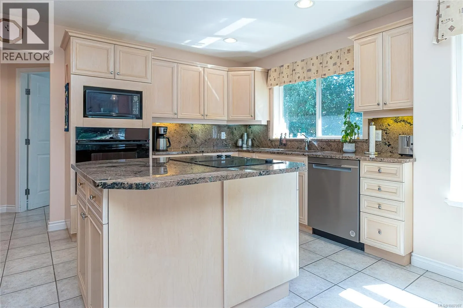 630 Morningstar Dr