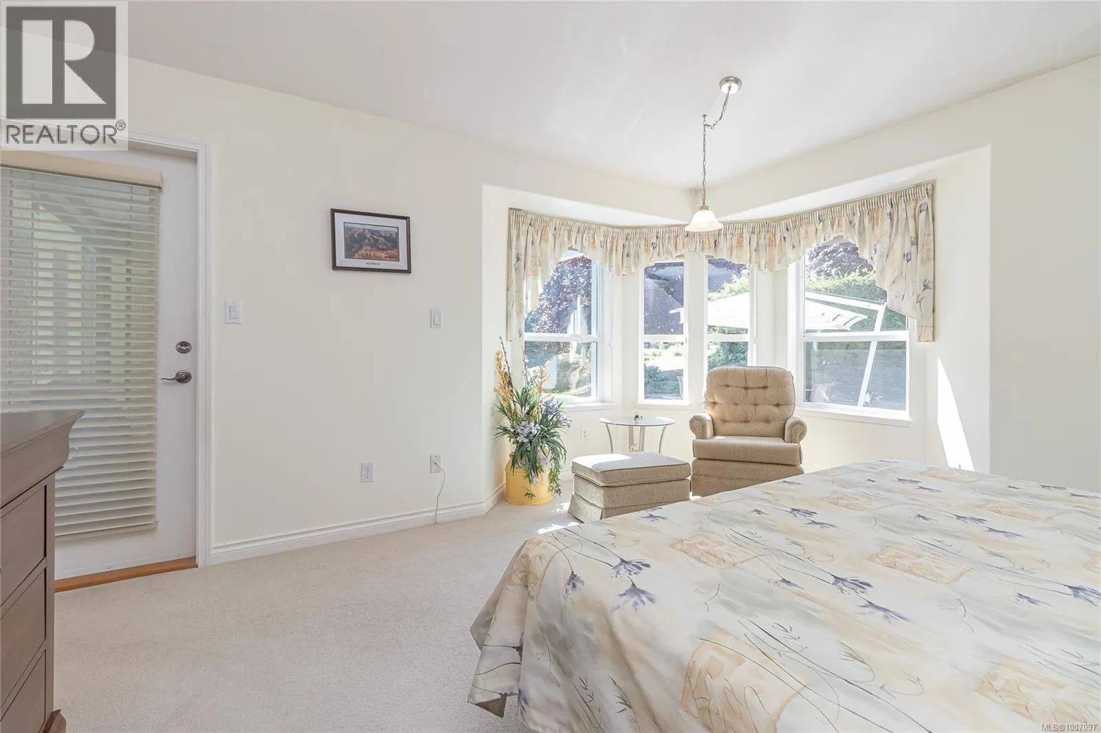 630 Morningstar Dr