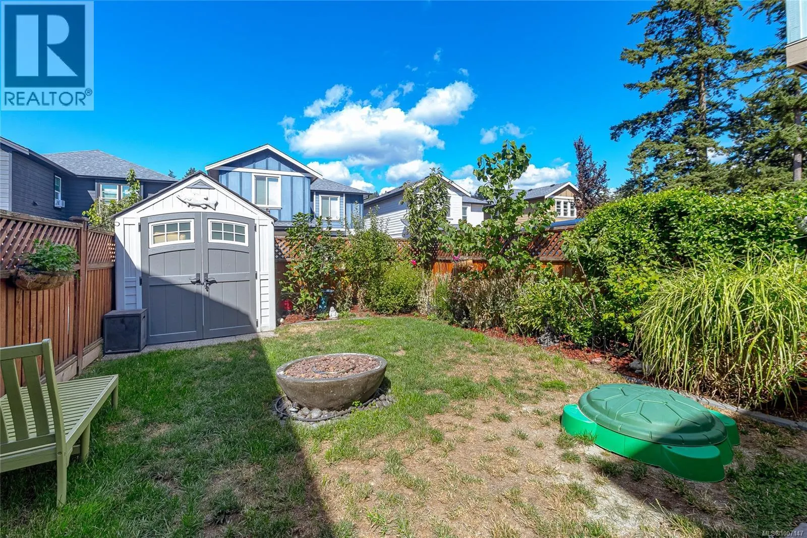 3284 Merlin Rd
