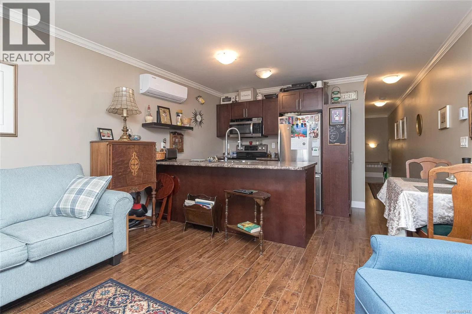 3284 Merlin Rd