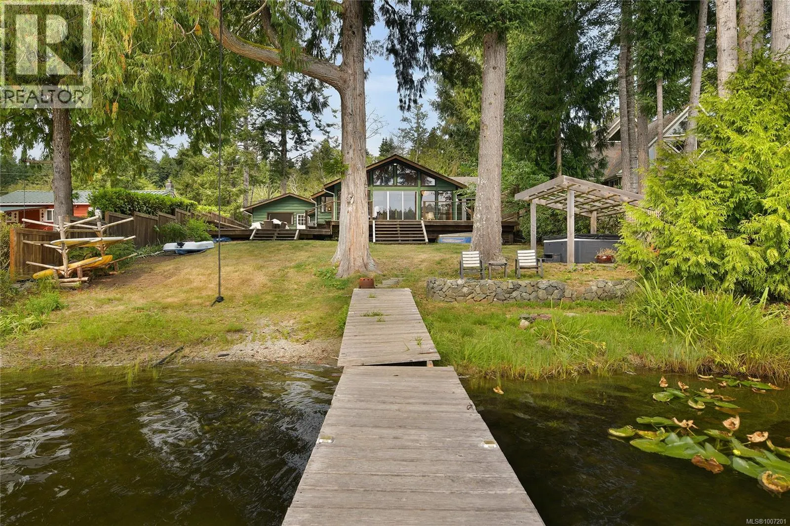 7815 Manatu Rd